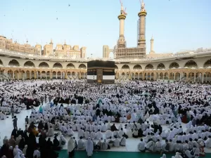 Calor extremo mata peregrinos em celebração religiosa na Arábia Saudita