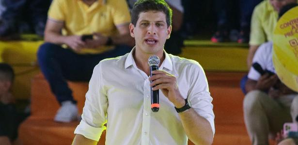 João Campos tem 77% das intenções de voto em Recife, diz Paraná Pesquisas