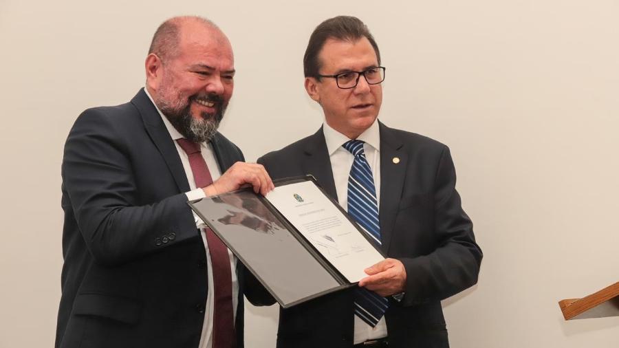 José Carlos Oliveira, ex-ministro do Trabalho, participou da transmissão do cargo para Luiz Marinho, novo chefe da pasta - Divulgação