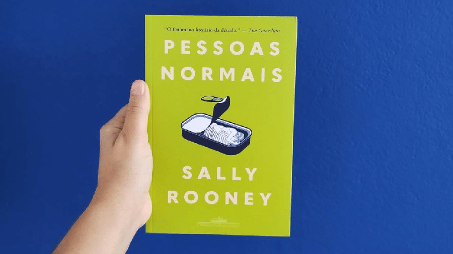 Livro 'Pessoas normais' de Sally Rooney