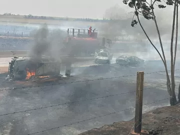 Acidente em trecho de rodovia com incêndio deixa um morto no interior de SP