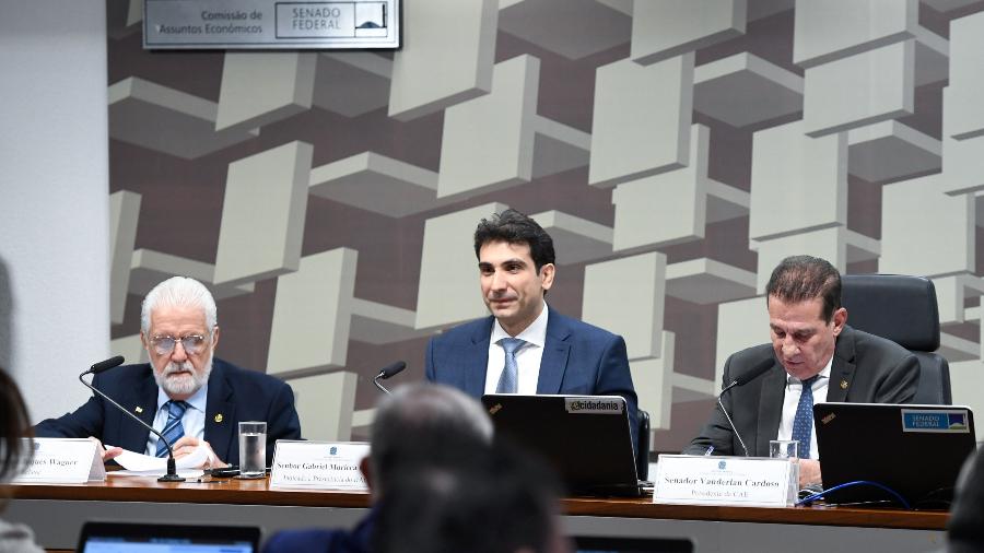 Gabriel Galípolo durante sabatina na CAE (Comissão de Assuntos Econômicos) do Senado.  - Edilson Rodrigues/Agência Senado