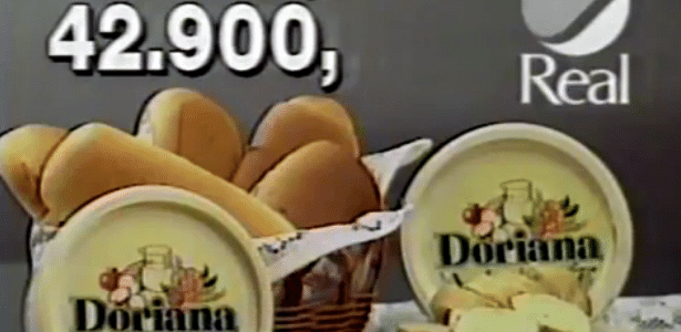 Foto mostra o preço da margarina de 42.900, no período anterior ao Plano Real. A taxa de juros é usada para controlar a inflação