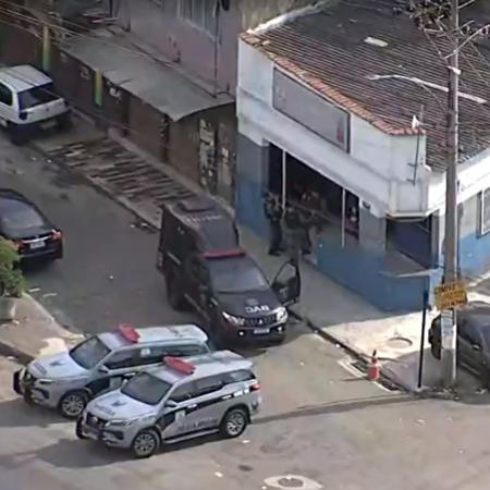 Bope faz operação na Maré após tiroteio no domingo