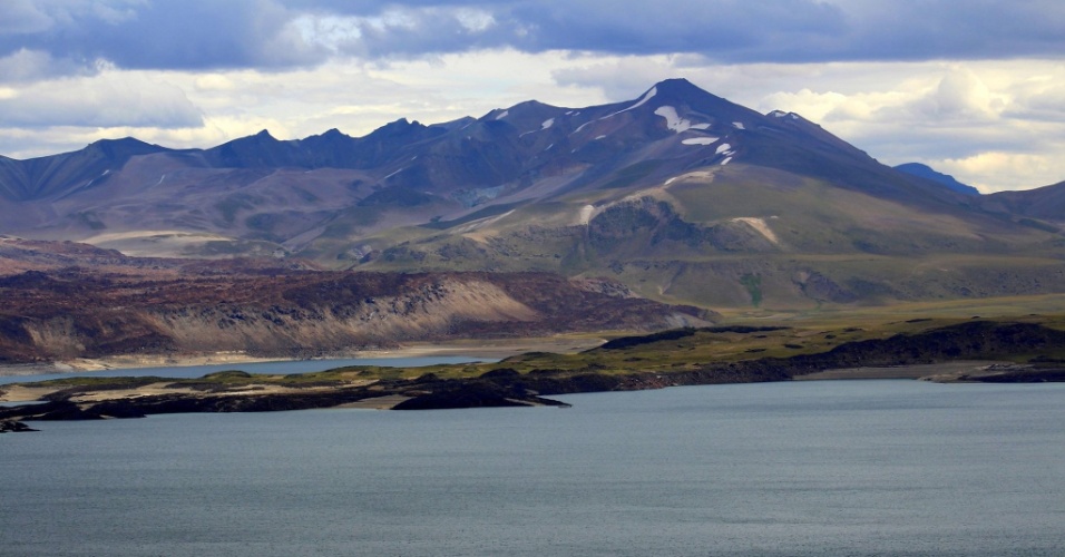 Nos Andes | Solo em lagoa no Chile está se erguendo. É um supervulcão?