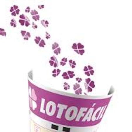 Loto Mais Fácil - Jogue com todos os números da lotofacil. Nessa nova  estratégia da Lotomaisfacil, você pode usar todas as 25 dezenas em apenas  11 jogos. Quer saber como? Então acesse