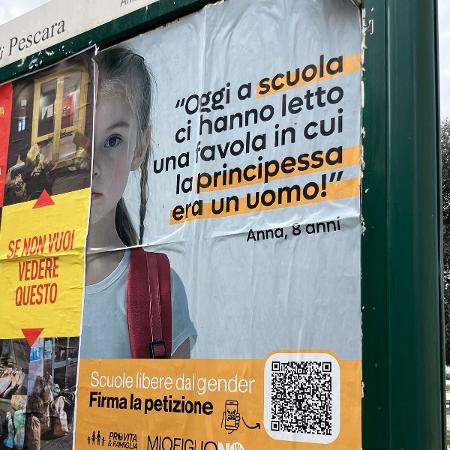 'Hoje na escola lemos uma fábula em que a princesa era um homem' 'Hoje na escola lemos uma fábula em que a princesa era um homem'
