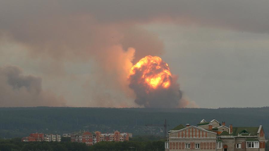 Depósito de munições explode na Sibéria - Reuters