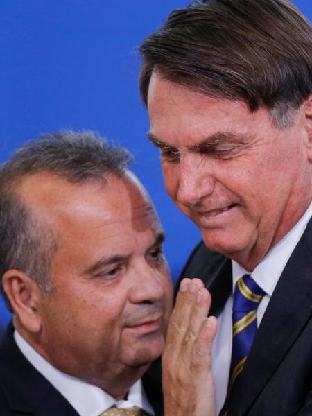 Presidente Jair Bolsonaro ao lado do ministro do Desenvolvimento Regional, Rogério Marinho - ADRIANO MACHADO