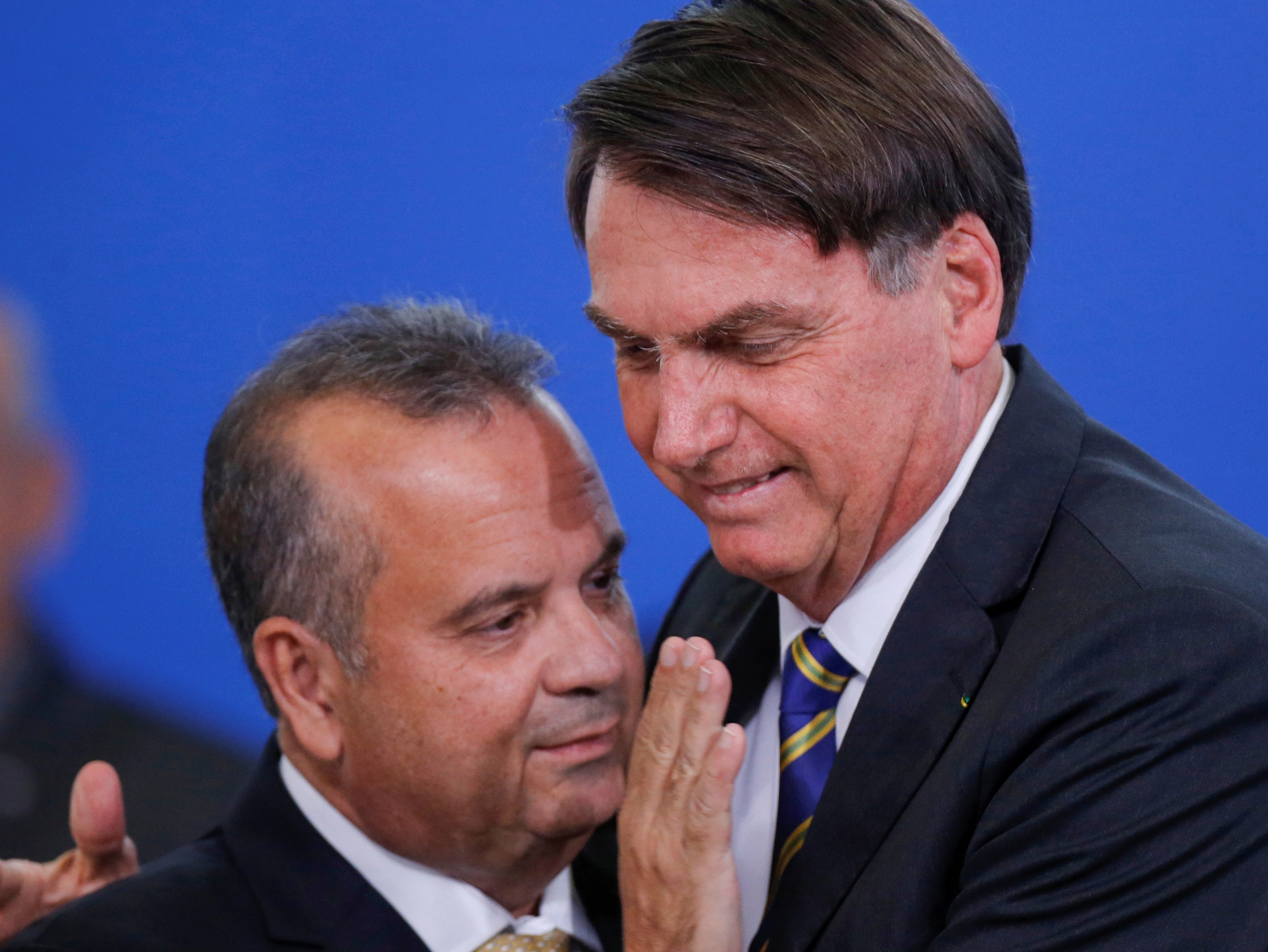 Governo criou orçamento secreto de R$ 3 bi para parlamentares, diz jornal
