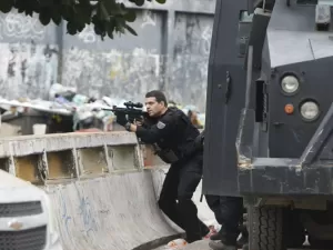 Rio registra média de 17 confrontos armados por dia, diz estudo