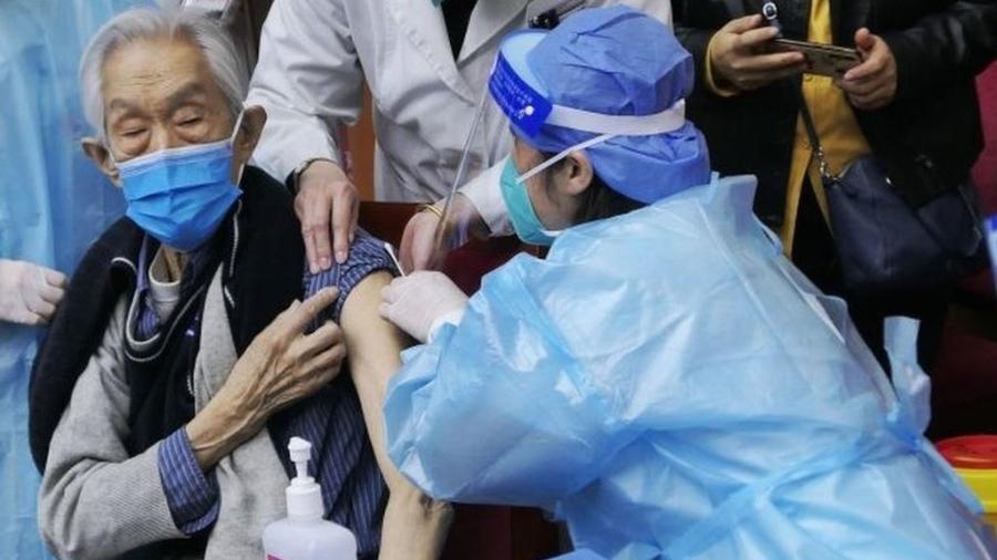 Aumento de novos casos de covid ocorre depois que China relaxou regras de confinamento - Getty Images
