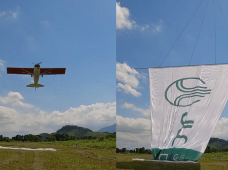 Aviões "pescam" faixas já durante voo, antes de desfilar as propagandas pela orla - Reprodução/Instagram/@voemarketing
