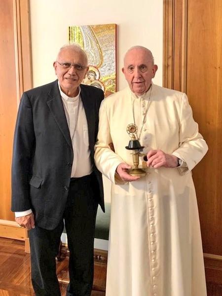 Cardeal Baltazar Porras esteve com o papa Francisco em junho de 2021