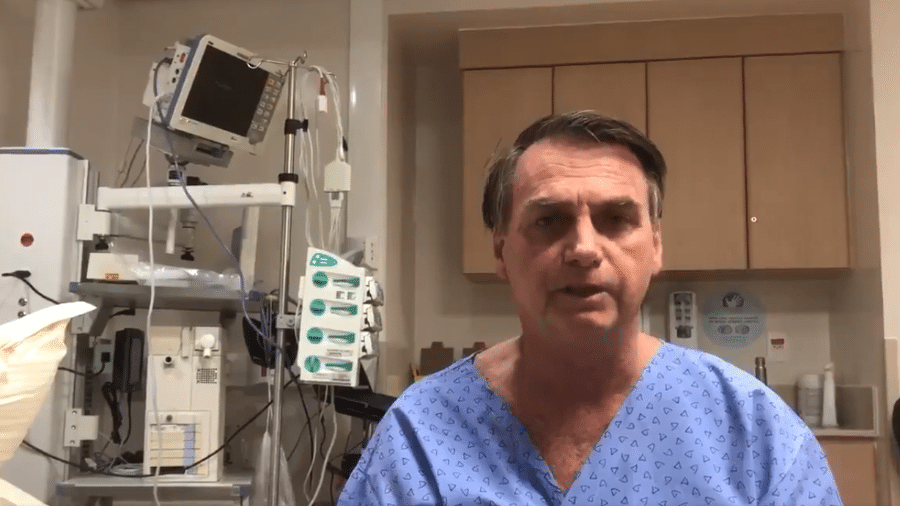 O presidente Bolsonaro gravou um vídeo dentro do hospital neste domingo, véspera da cirurgia - Reprodução