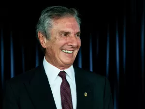 STF condena-se à execração ao adiar prisão de Fernando Collor