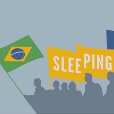 Perfil no Twitter "Sleeping Giants Brasil" expõe empresas que anunciam em sites que espalham fake news - Reprodução/Twitter
