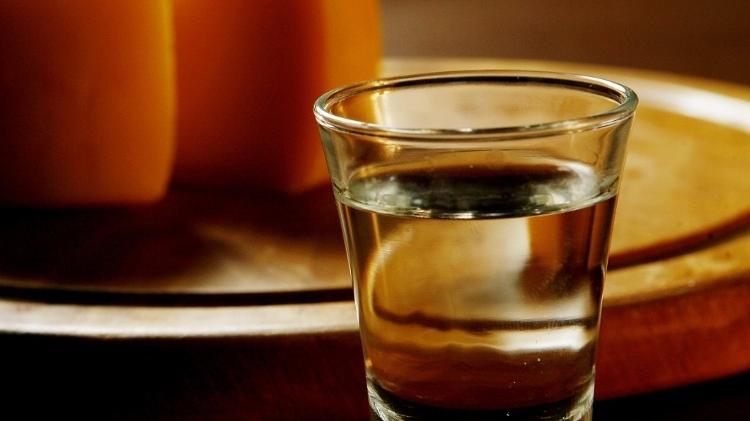 mídia indoor, TV, wap, celular, cachaça, pinga, bebida, álcool, alcoolismo - Eduardo Knapp/Folha Imagem - Eduardo Knapp/Folha Imagem
