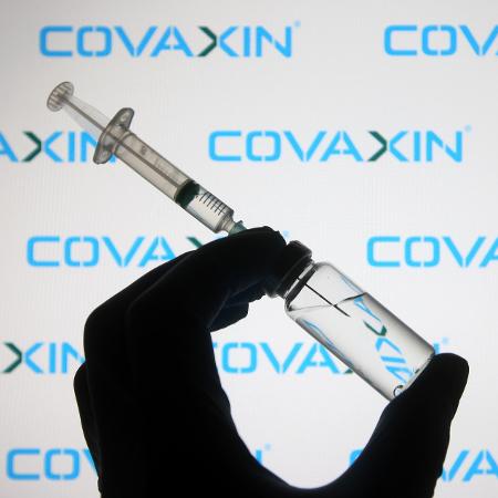 Vacina Covaxin: governo pretendia comprar 20 milhões de doses - Pavlo Gonchar/SOPA Images /LightRocket via Getty Images