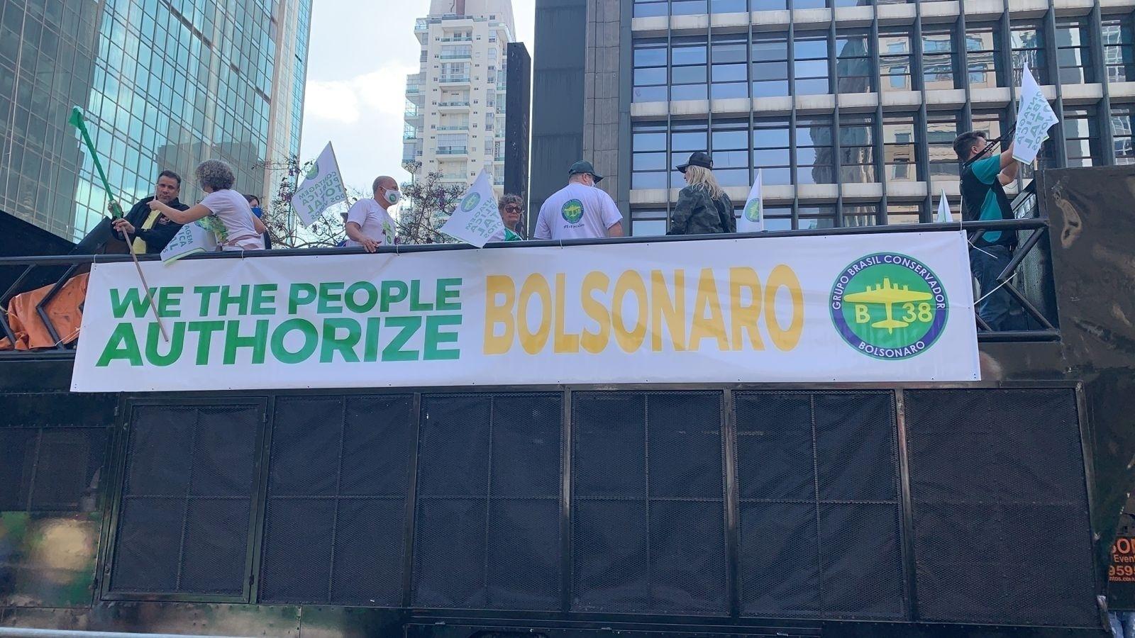 7.set.2021 -  Caminhão do Grupo Brasil Conservador pede por voto impresso com música: "quero meu voto impresso, quero mostrar quem é que manda no nosso Congresso", em ato na Avenida Paulista, em São Paulo - Ana Bimbati/UOL