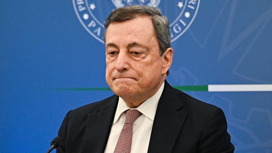 Mario Draghi renunciou ao cargo de primeiro-ministro - Andreas Solaro/AFP