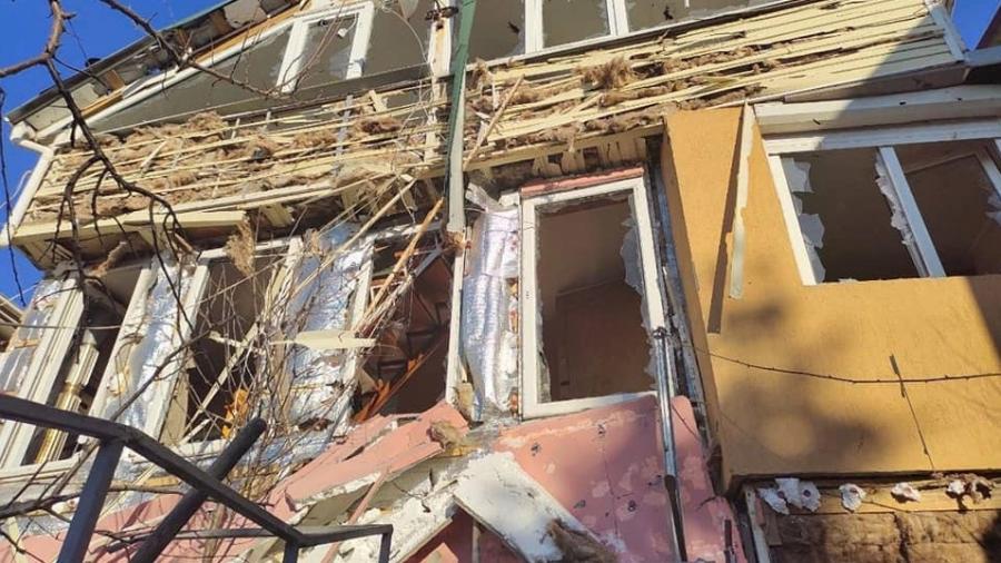Imagem ilustrativa de março mostra imóvel ficou destruído após bombardeio em Odessa, cidade portuária da Ucrânia - Reprodução/Facebook/MNS.GOV.UA