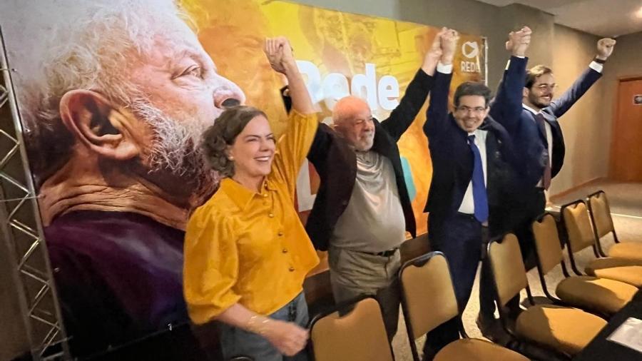 Gleisi Hoffmann, Lula, Randolfe Rodrigues e Túlio Gadelha em evento de lideranças da Rede em apoio a Lula - Divulgação/PT