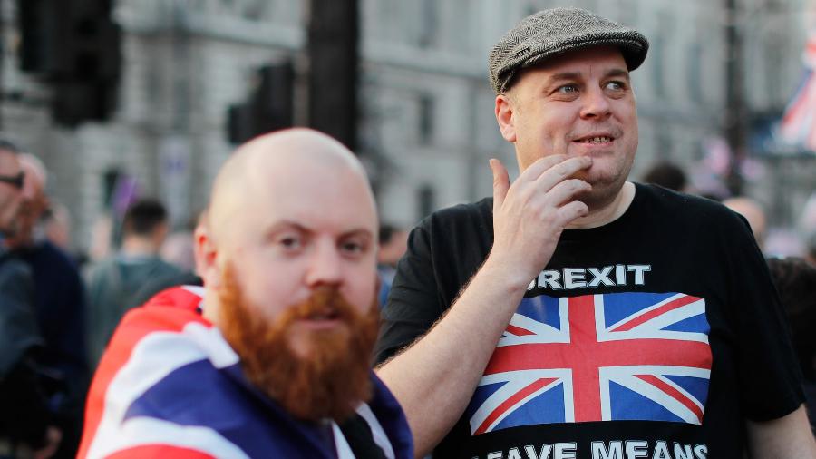 29.mar.2019 - Manifestantes pró-Brexit reunem-se em frente ao Parlamento, em Londres - AFP