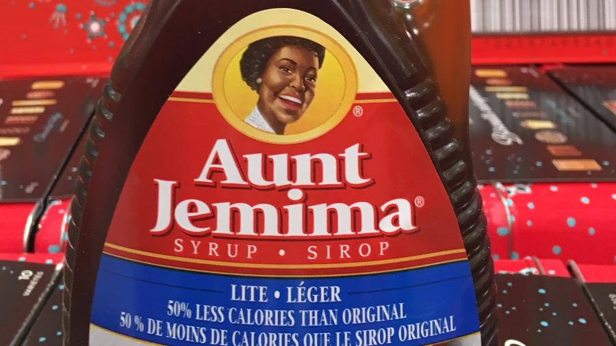 A Quaker Oats anunciou que a Aunt Jemima, marca de mix de panquecas e xarope, ganhará um novo nome e imagem - LightRocket via Getty Images