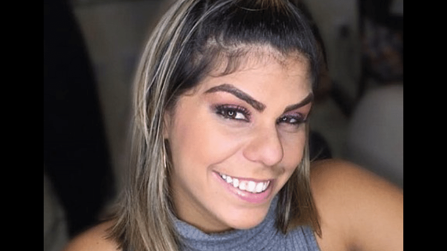 Ana Cláudia Nunes da Cruz, de 29 anos, era cantora e também cabelereira - Reprodução/Redes sociais