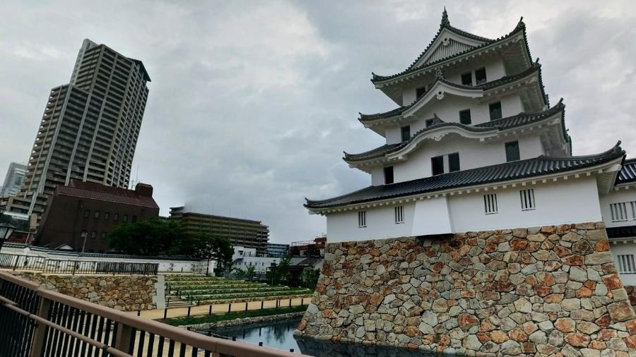 O castelo de Amagasaki, um dos principais pontos turísticos da cidade japonesa - Reprodução/ Google