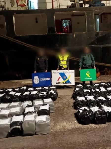 Cocaína apreendida nas Canárias pode ser do PCC ou de traficantes ligados à facção - Reprodução/Polícia Nacional