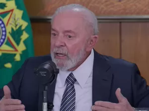 Ao UOL, Lula critica desonerações e diz que não podem ajudar só empresa