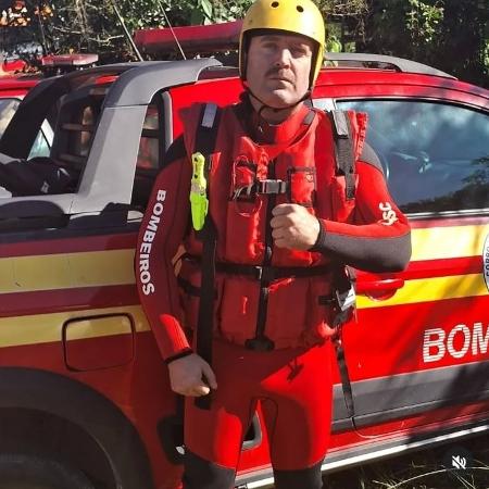 Bombeiro comunitário João Paulo Floariani morreu após ser picado por uma aranha-marrom Bombeiro comunitário João Paulo Floariani morreu após ser picado por uma aranha-marrom