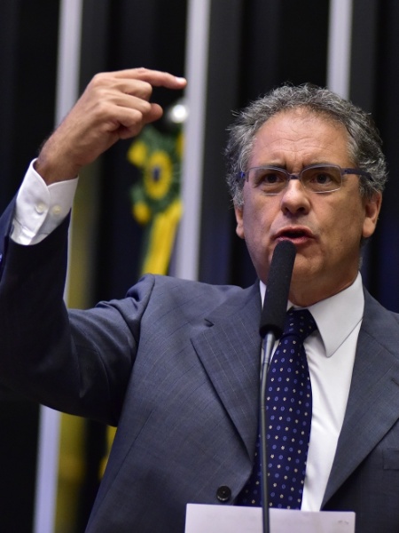 Zarattini: "Bolsonaro quer romper com a Constituição e implantar regime autoritário e excludente" - Zeca Ribeiro/Ag.Câmara