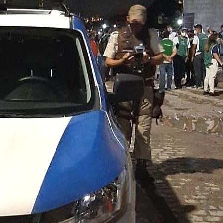 Polícia Militar encerra culto que causou aglomeração proibida em Salvador - Polícia Militar da Bahia/Divulgação