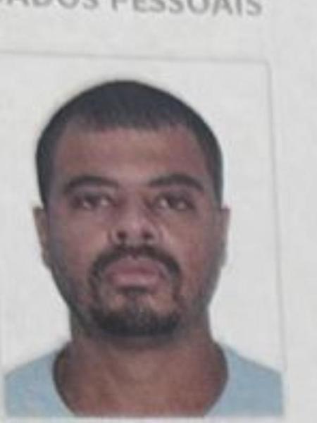 Rafael Moura da Silva, 38, da equipe do Cerco (Corpo de Repressão Especial ao Crime Organizado) da 3ª Delegacia Seccional Rafael Moura da Silva, 38, da equipe do Cerco (Corpo de Repressão Especial ao Crime Organizado) da 3ª Delegacia Seccional