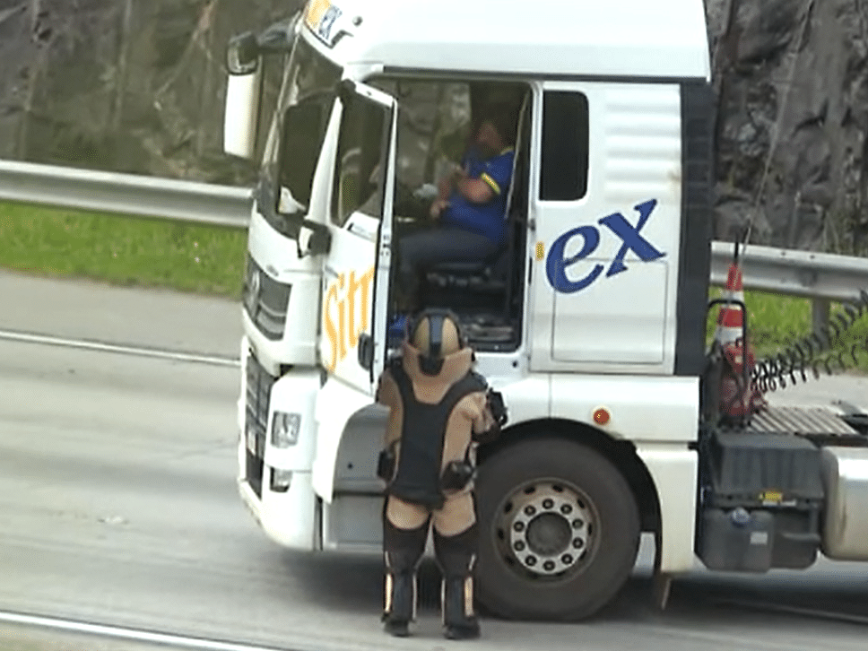 URGENTE: Motorista Confessa Plano Bizarro com Bombas no Rodoanel - Veja os Detalhes!