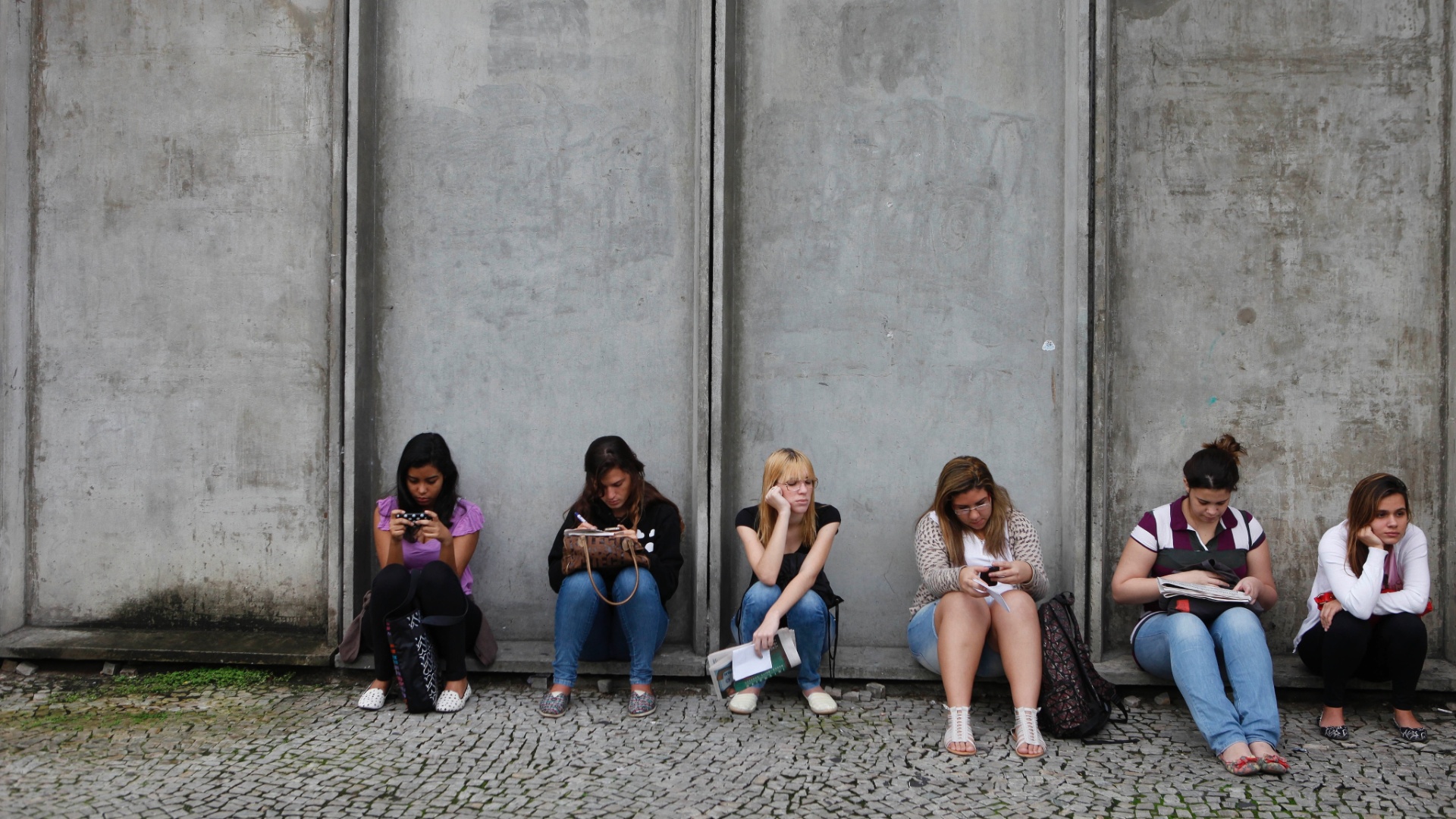 RIO DE JANEIRO - RJ - BRASIL - 09/06/2013 ? VESTIBULAR UERJ. Prova de vestibular no Campus da UERJ - Marcos Pinto/UOL