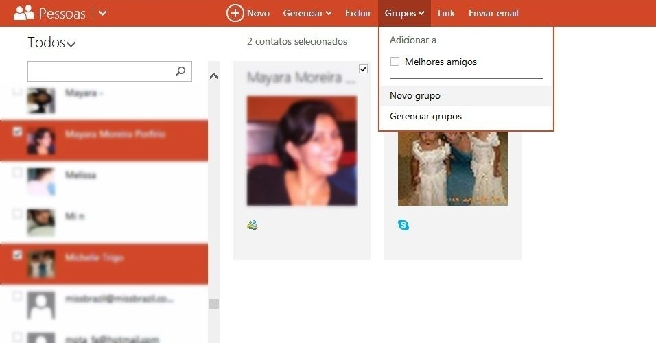Após adicionar os contatos desejados, clique em “Grupos”, que fica no menu superior da tela. Agora, clique em Novo Grupo, para poder criar uma nova lista