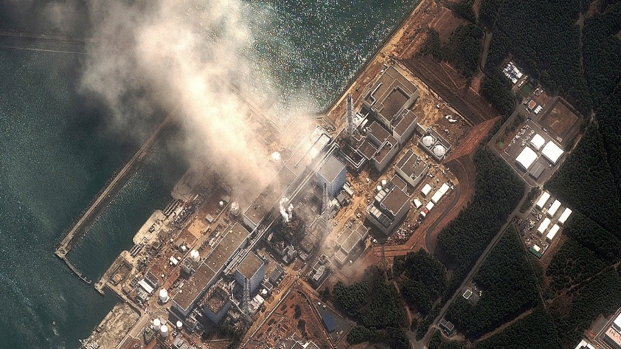 Em março de 2011, um terremoto seguido de tsunami causou a explosão dos reatores da usina nuclear de Fukushima, que fica ao norte de Tóquio, no Japão