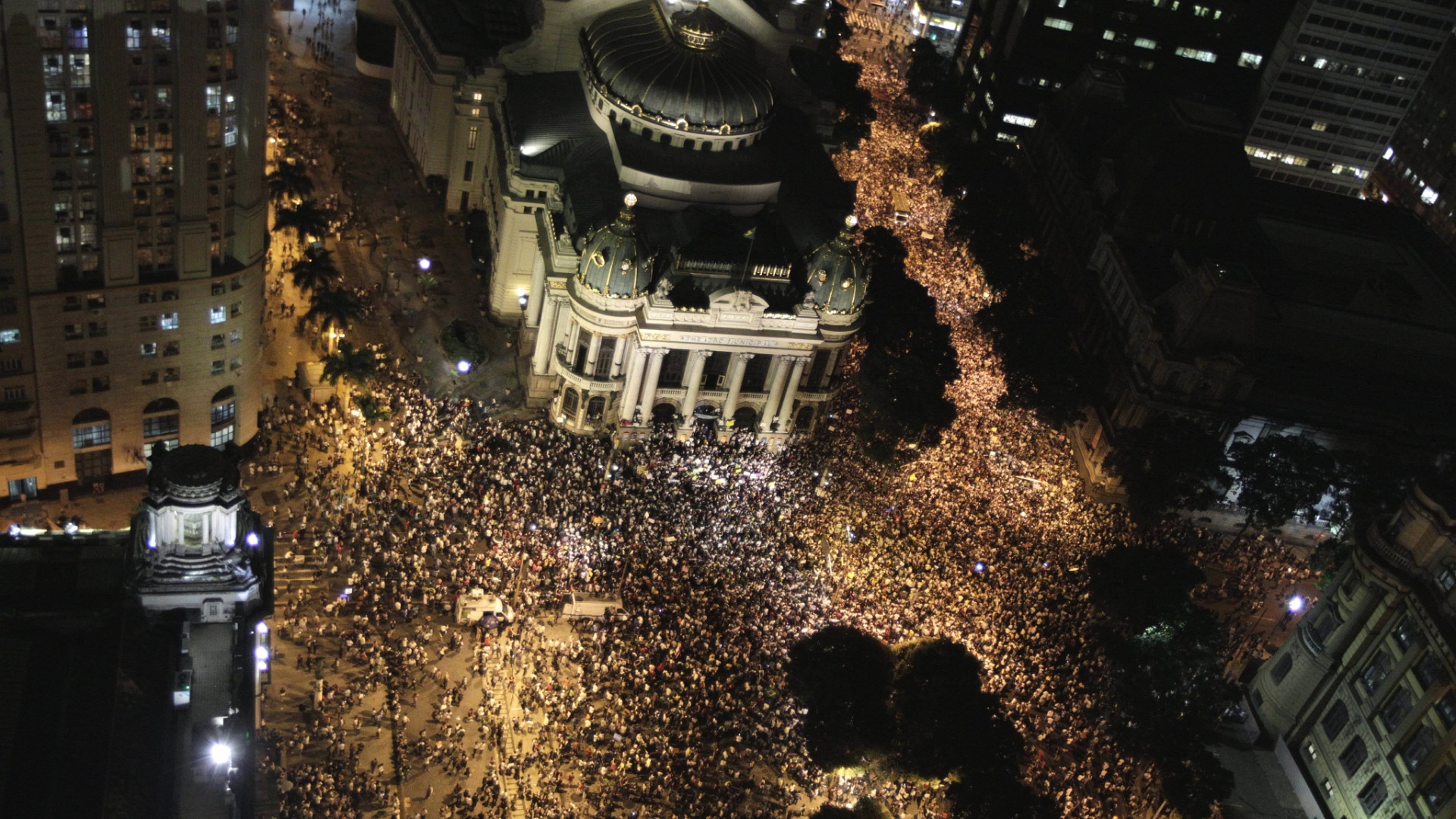Fotos Imagens Do Dia 18 De Junho De 2013 18 06 2013 Uol Notícias