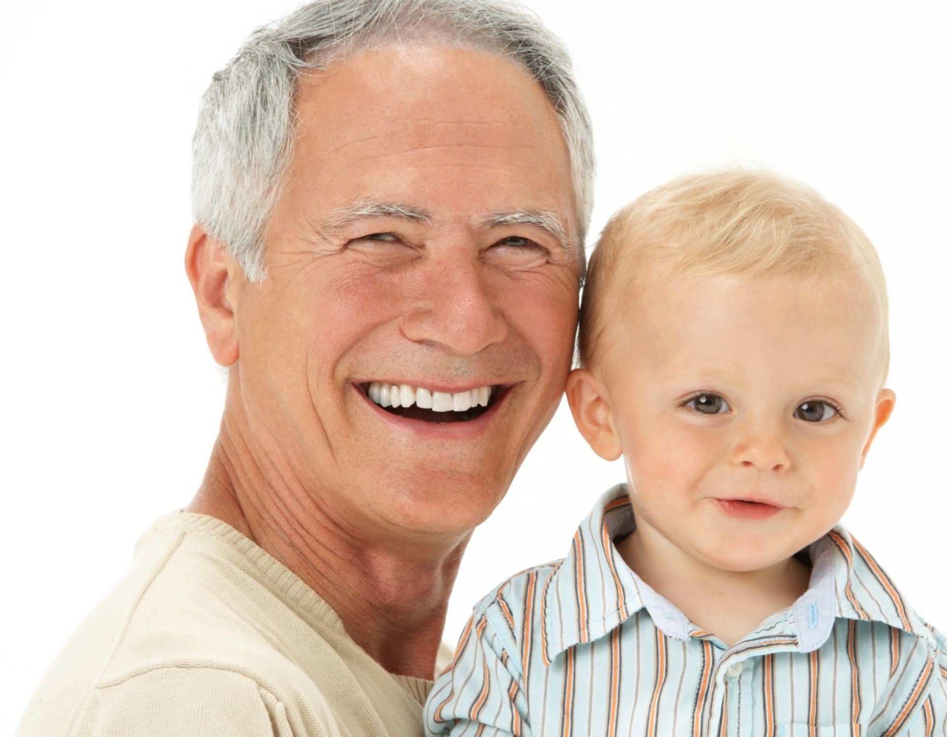 19.ju.n2013- homem, idoso, pai, bebê - Thinkstock