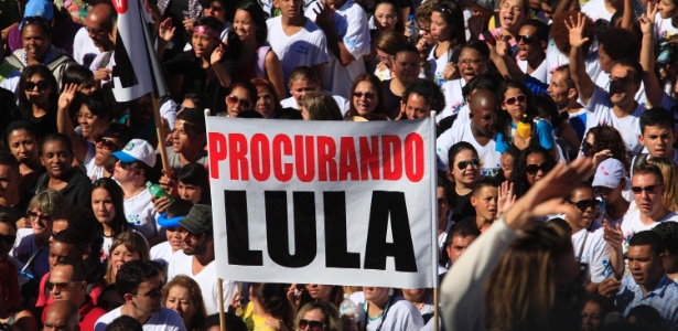 Evangélicos lotam as ruas da zona norte de São Paulo, neste sábado, na 21ª edição da Marcha para Jesus - Gabriela Biló/Futura Press