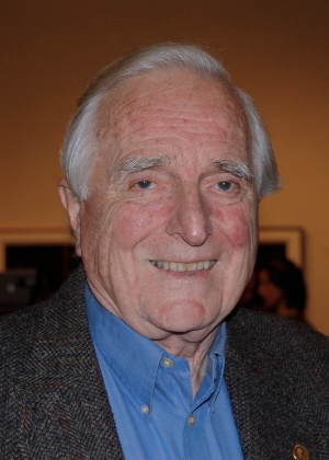 Douglas Carl Engelbart, inventor do mouse, faleceu aos 88 anos nos Estados Unidos - Wikimedia Commons