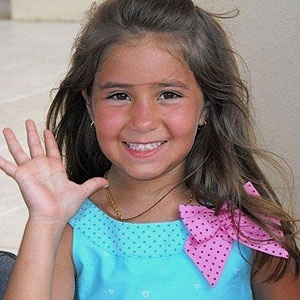 Ana Luiza em foto do aniversário de 7 anos; dois meses depois ela foi diagnosticada com câncer - Arquivo Pessoal
