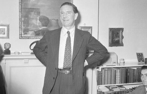 KIM PHILBY ? britânico nascido na Índia, o agente duplo se tornou comunista com cerca de 18 anos, em uma época em que a União Soviética recrutava ocidentais simpatizantes do comunismo para ações de espionagem. Ao mesmo tempo, ele iniciou uma promissora carreira nos serviços secretos britânicos. Prestes a ser descoberto, ele desertou em 1963, fugindo para a Rússia onde virou "consultor" da KGB, serviço secreto soviético. - Reprodução/Telegraph