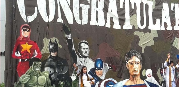 Mural em universidade tailandesa coloca Adolf Hitler entre super-heróis - Divulgação Simon Wiesenthal Center