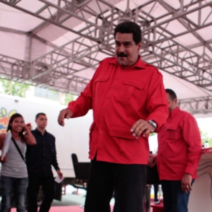 Nicolás Maduro, que declarou ter reencontrado a fé depois de se declarar ateu aos 18 anos por causa do comportamento da Igreja Católica - Divulgação