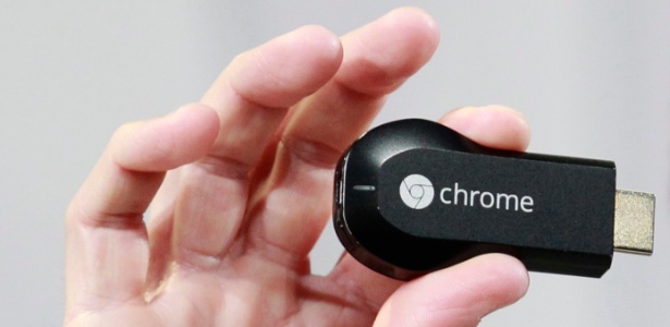 Primeira versão do Chromecast chegou ao Brasil em junho de 2014 - Beck Diefenbach/Reuters
